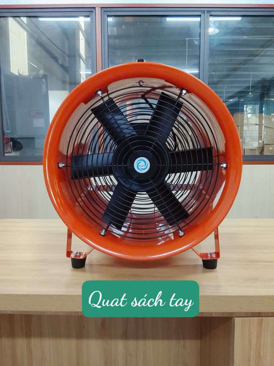 Quạt xách tay